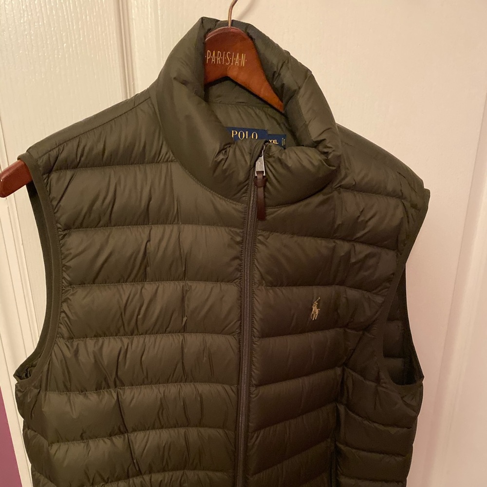 Polo vest